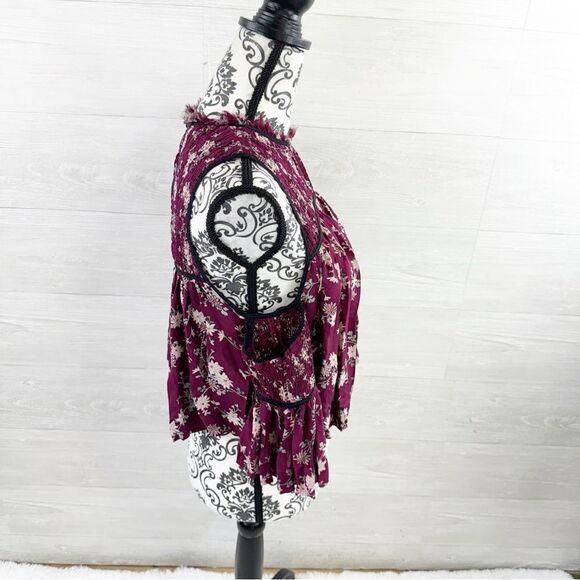 Cinq a Sept Soha Floral Cold Shoulder Cut Out Ruffle Silk Top - Picture 9 of 13